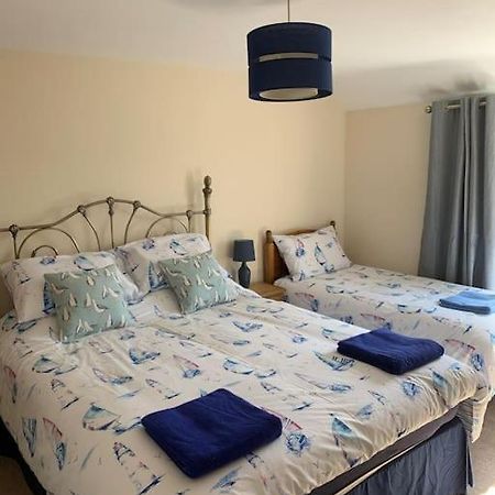 Quaint Beachside Cottage Chapel Saint Leonards Exterior foto